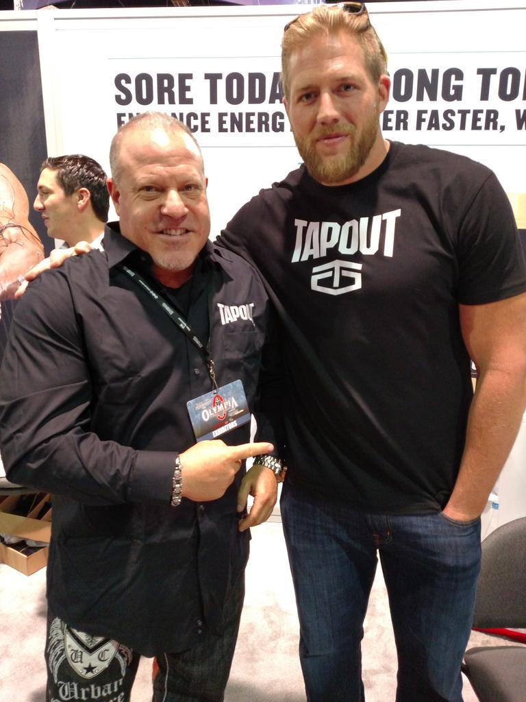 RefMma's tweet photo. @TapouTMuscleRec  @TapouT  the booth was packed today @MrOlympiaLLC  with @RealJackSwagger http://t.co/lp7b44tO00