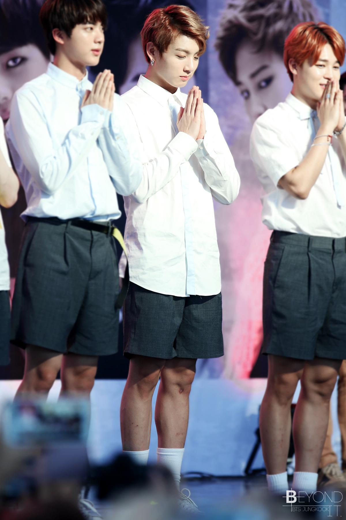 BEYOND it. on Twitter: "p r a y f o r .. 150807 #정국 #jk #BTS @BTS_twt