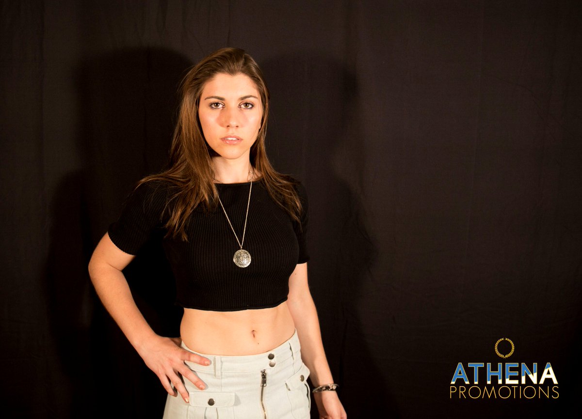 GoddessTakeover's tweet photo. Tessa Wells, 19

#GoddessesOfAthena #AthenaPromotions http://t.co/tNNpSYflAP