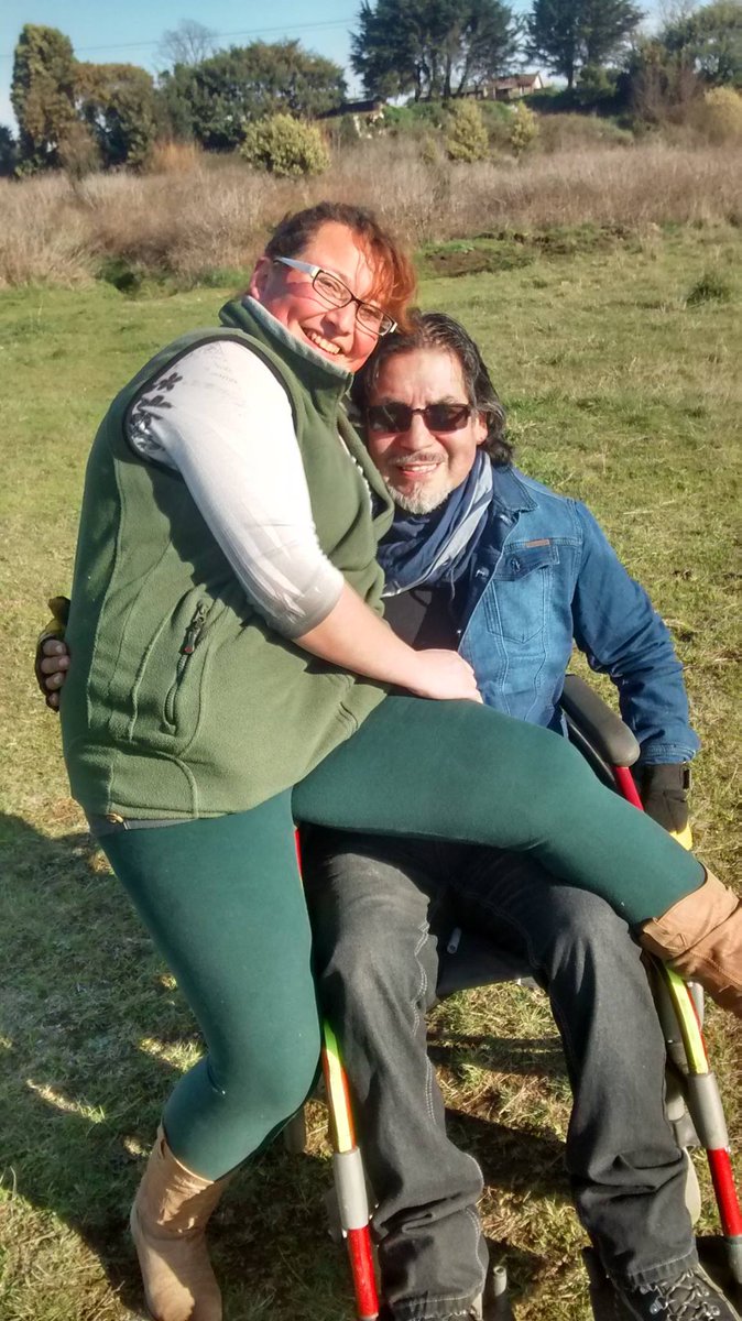 JorgeAnguloM's tweet image. Mi amada esposa me acosa todo el dia jajaja. El amor de mi familia es mi motor