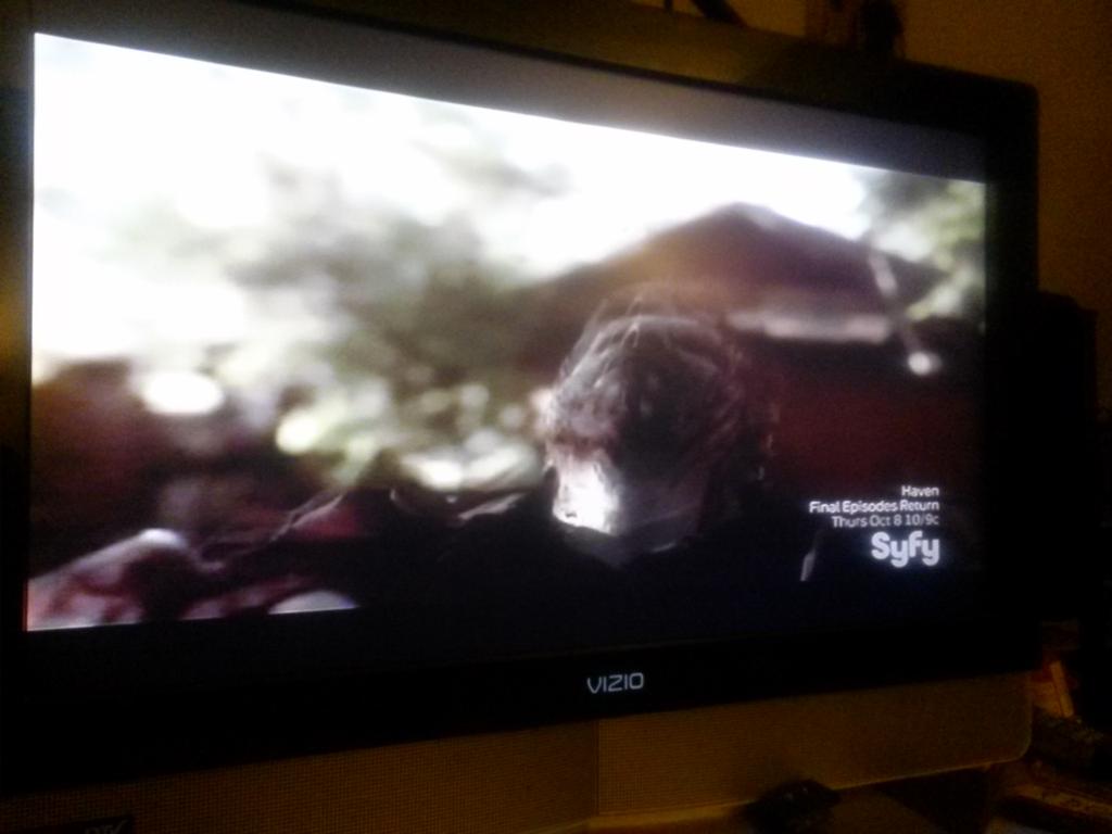 FlannelTalent's tweet photo. Ouch! Whiplash via bullet #flanneltalent @znation #zombies http://t.co/NZ9o9cCILk