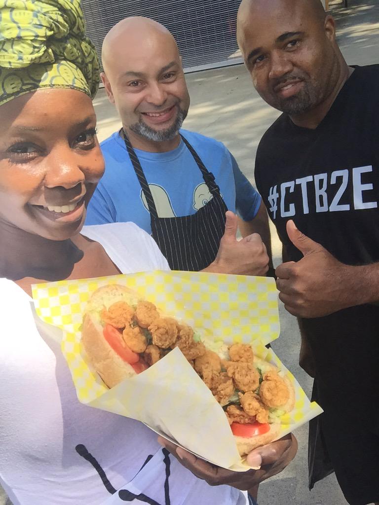 KoilsByNature's tweet photo. Saw @cesttoutbon2eat on @FOX5Atlanta and had to come and get some!!! OMG it was so good! #CTB2E #shrimppoboy #bob http://t.co/8wye92hZy9