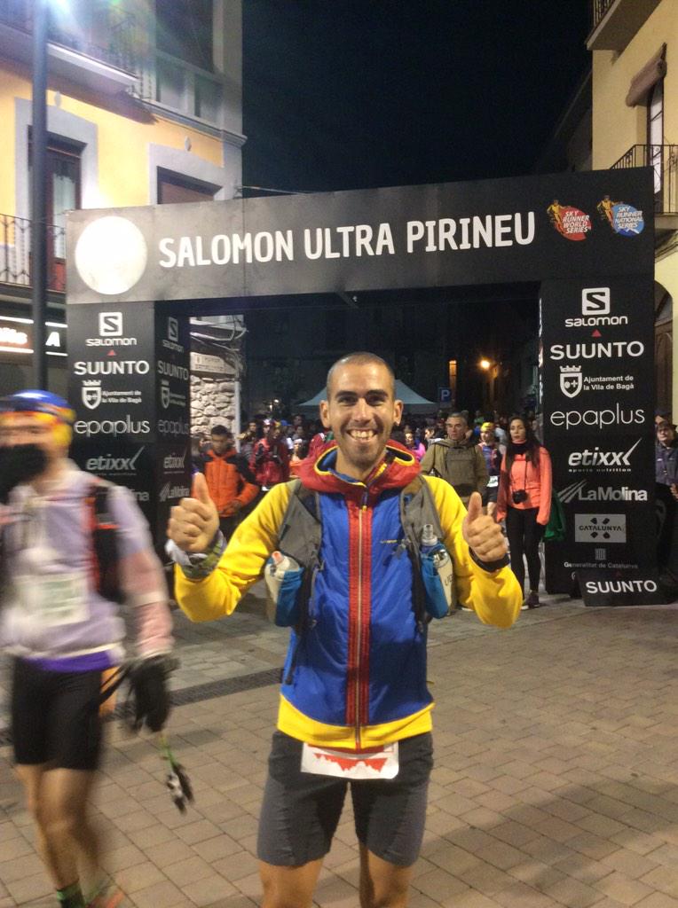 moxigeno's tweet photo. Muy contentos de ver a Cristóbal adell de vuelta. aquí con su compañero @82mico de @LaSportivaSpain y Javi Bodas http://t.co/0w4n7icx8d