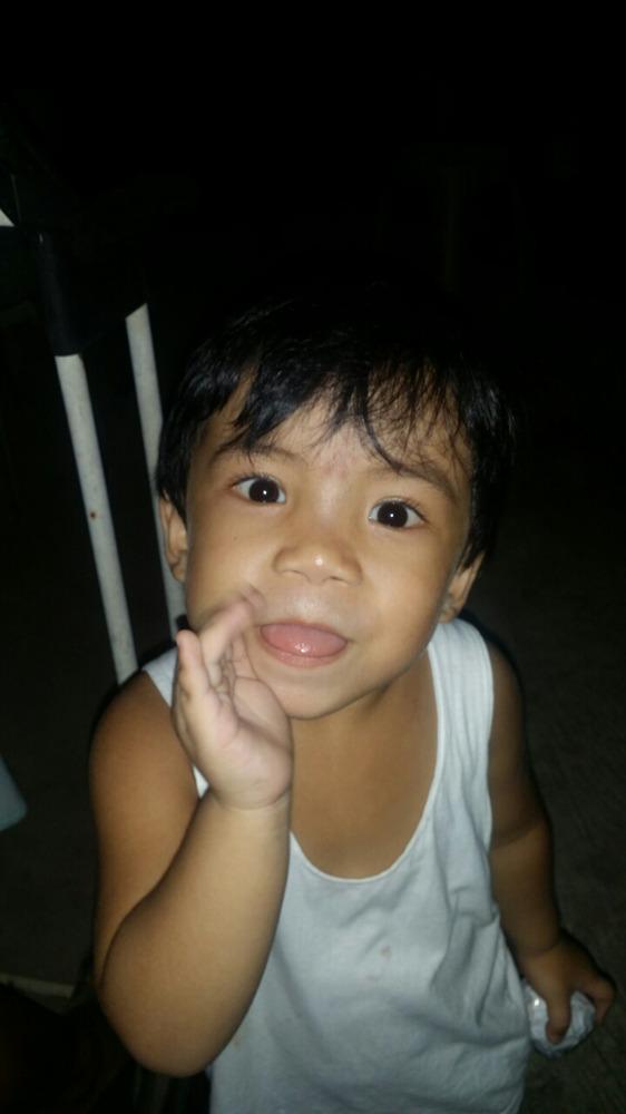 jilldeasis08's tweet photo. Lola ni dora ung nephew ko.. 
#ALDUBMostAwaitedDate http://t.co/hXIIujkrvu