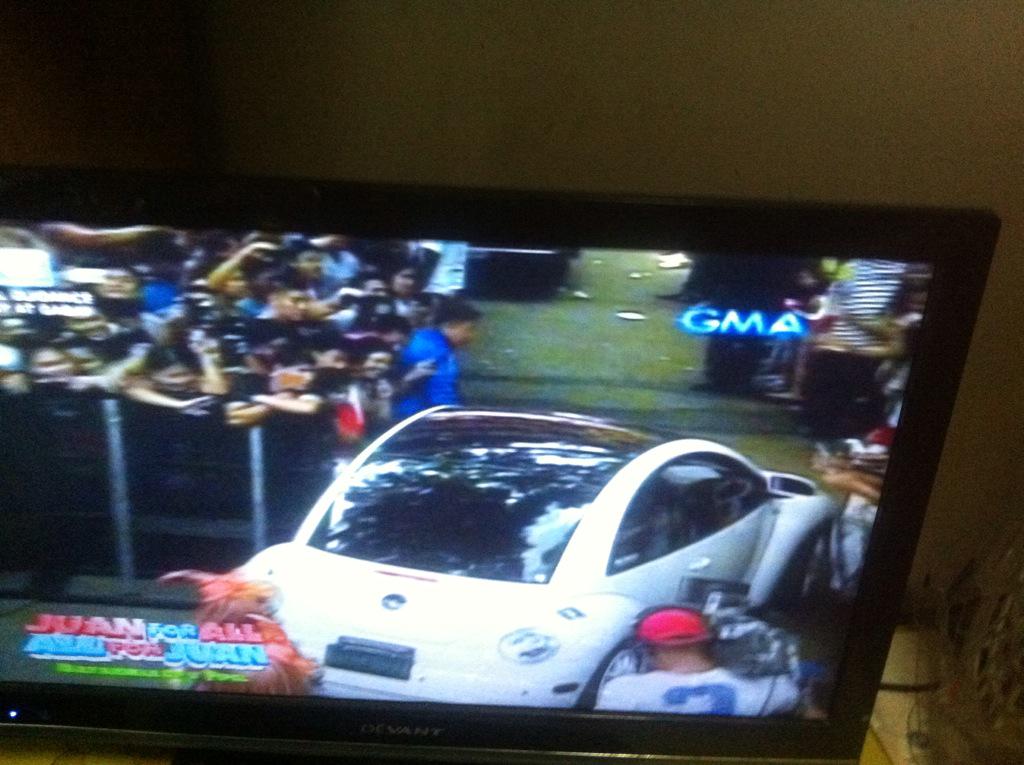 rosemarie_mauri's tweet photo. Omy god yayadub #ALDUBisforREAL http://t.co/b0BK7usek8