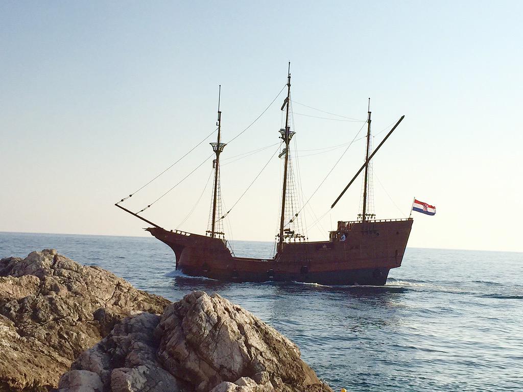 Rascal207's tweet photo. @KarakaDubrovnik Hey beautiful, it was lovely seeing you every day passing me by! 🌊🌊 #Dubrovnik #replicaship http://t.co/f4MSJoGW1x