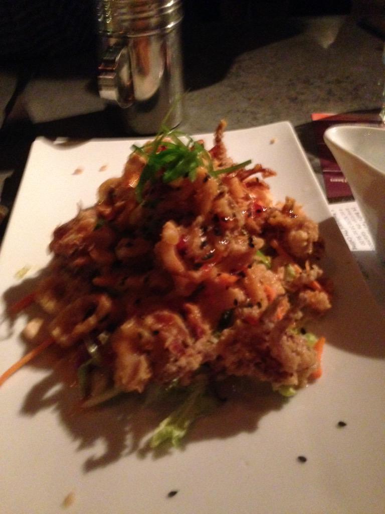rogershowley's tweet photo. OB Warehouse - a cool eatery in Ocean Beach http://t.co/fuTz2vrBop