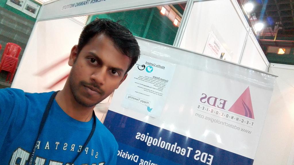 varuns994's tweet photo. @EDSTechnologies#selfie contest http://t.co/oQwa0dTukH