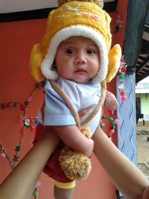 prettiiee58's tweet photo. My handsome babyboy :* :* http://t.co/k5BHotsYpH