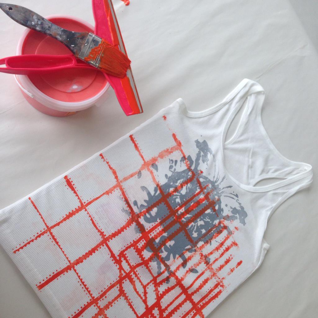 lisof's tweet photo. Gorgeous unique printwork at #opendayjhb #lisofloves #freshtalent #fashiondesign http://t.co/0B5pYYjlYy