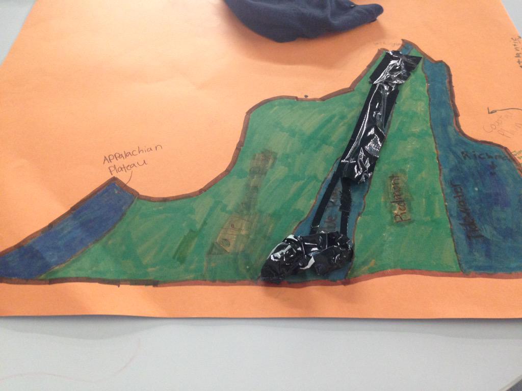 mthornton78's tweet photo. @pammoran @csratliff @ebredder @irasocol #Making a 3D geographical map of VA #MakeinProgress #satchat http://t.co/l9sWwC4Cjc
