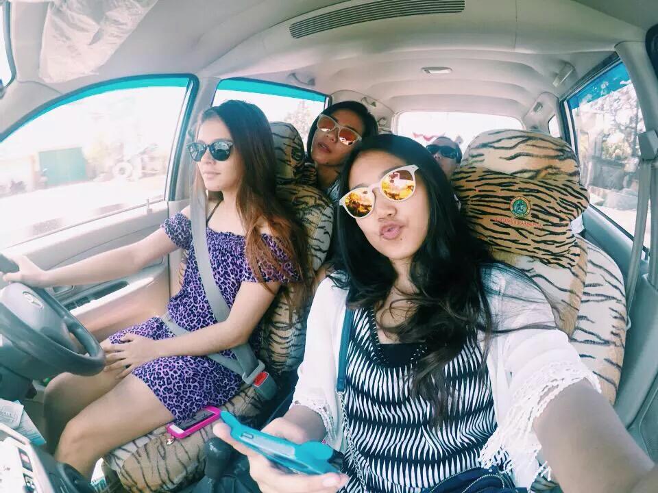 Ka <a href="/NancyXFI/">Nancy</a> <a href="/IsmyXFI/">Ismy Amaliah A</a> sama njess <a href="/JessicaXFI/">Jessica Bennett</a> lagi On The Way d Bali :)x