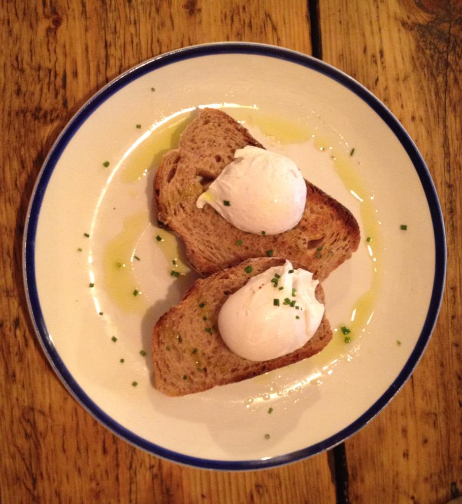 rexyedventures's tweet photo. Erm... Get into my stomach NOW!!! @Mudtooting #MudTooting http://t.co/Ua51YVhV0a