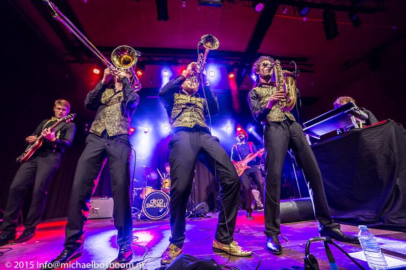 CircoSimonelli's tweet photo. Volgende week 25 september in @NoorderlichtAMS kom lekker genieten! #circosimonelli #muzink #novastarartistmanagement http://t.co/NiPBVSmwgF