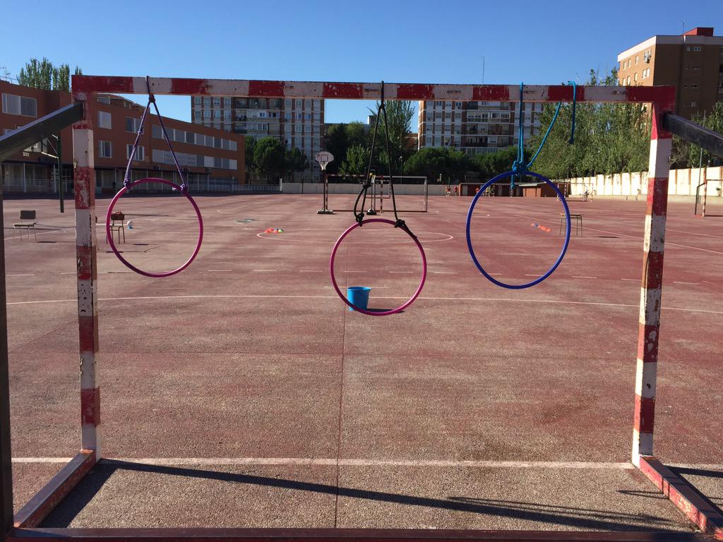 b86lasalle's tweet photo. #PuertasAbiertas tenemos juegos para todos, grandes y pequeños... #TeEperamos http://t.co/UnD9XV2a9E