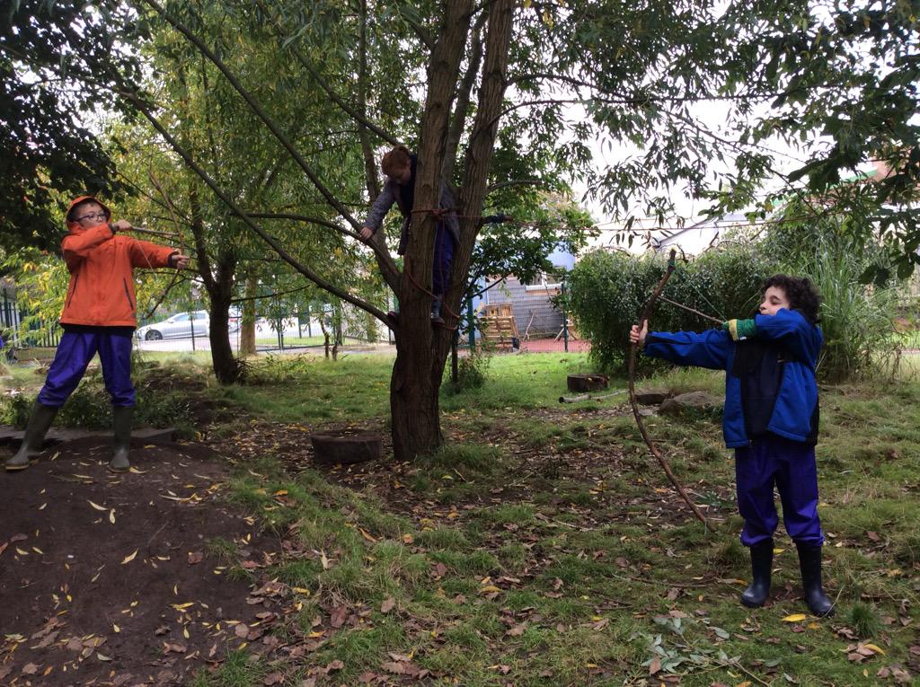LimeTreeForest's tweet photo. Great time with year 6 forest school group @limetreepa @Year6LTPA http://t.co/U1iNQPZwYV