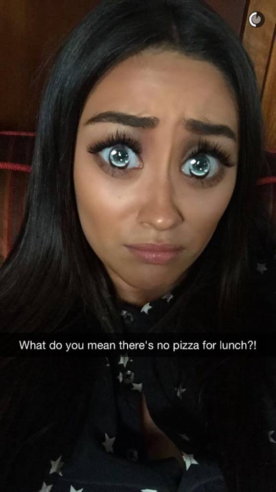 LittleLiarsFR's tweet image. #PHOTOS Ashley et Shay sur le tournage du 6x18 #2 :