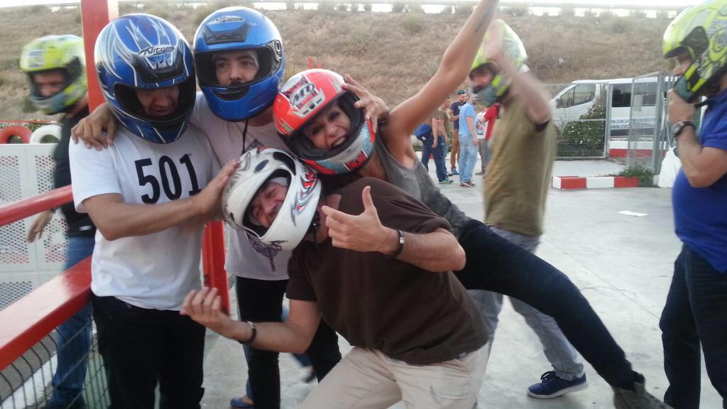 MyriamCarrel's tweet photo. @virmarsanz gracias súper reportera de #KartsNETT III!! día inolvidable #NETTeam agujetas en músculos q ni conocía ;S http://t.co/ulBaYvG8gF