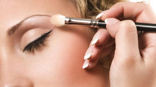 GDS_it's tweet photo. #Inquinamento, dito puntato contro le #microperle presenti nei #cosmetici http://t.co/tH03VdfbiK http://t.co/hZkjXFvKD5