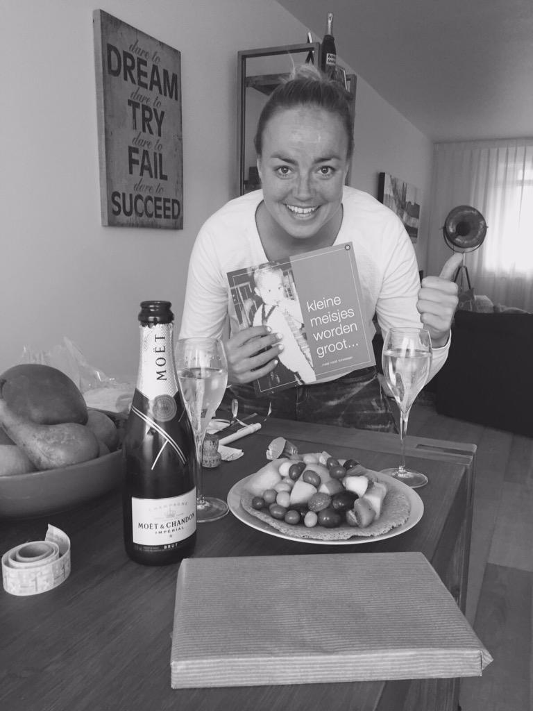 Kleine meisjes worden groot! Happy Birthday to Mun Bovenste Beste 💕🍀👑 #legends #magic #nevergrowup