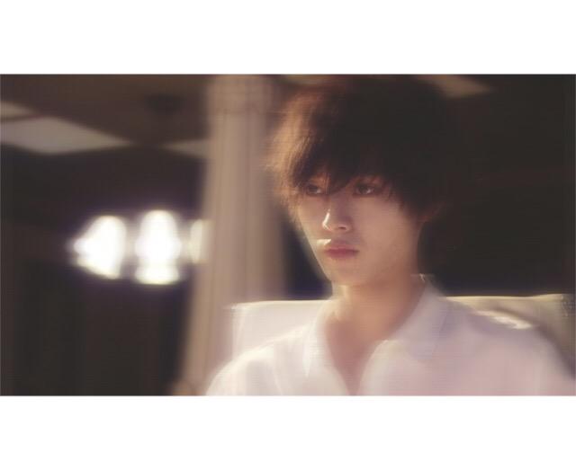 lll__llllL's tweet photo. ▼

　　　私 ，垢以降します 。
　　　御迎え来て欲しい人は
　　　こっそりとDMで
　　　教えします ( )

△ http://t.co/Rqt4MFQckw