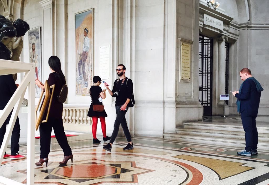 c4antonio's tweet photo. ecco il BACKSTAGE di #emptyMAH in attesa di vedere le foto di tutto il team oggi presente al @MAHgeneve http://t.co/jSa9biAFbX