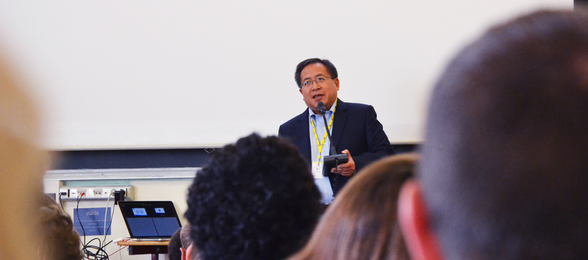 cnje's tweet photo. Intervention de @frederichuynh sur l'évolution du Prix d'Excellence en 2016 ! @EYFrance #AGPSEPT15 http://t.co/HImW93QsNu