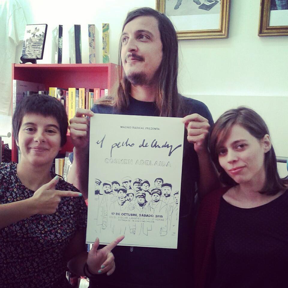 madrid_radical's tweet photo. Aquí 2/3MR posando con el autor del cartel del concierto 17oct con @cosmenadelaida y #ElPechodeAndy Entradas pronto! http://t.co/9yXRMJQNqJ