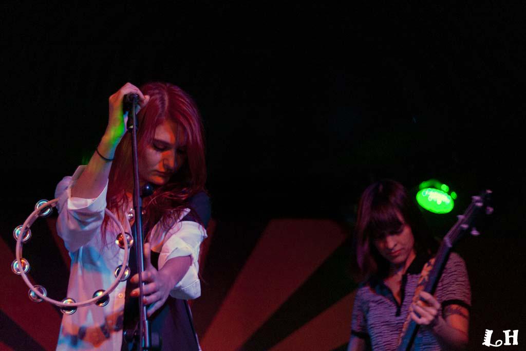 Las chicas de <a href="/veinsnbones/">Veins n Bones</a> anoche en la #SalaPhantom #Madrid #Potencia #Música #Ruido #Noventeras y #Cañeras