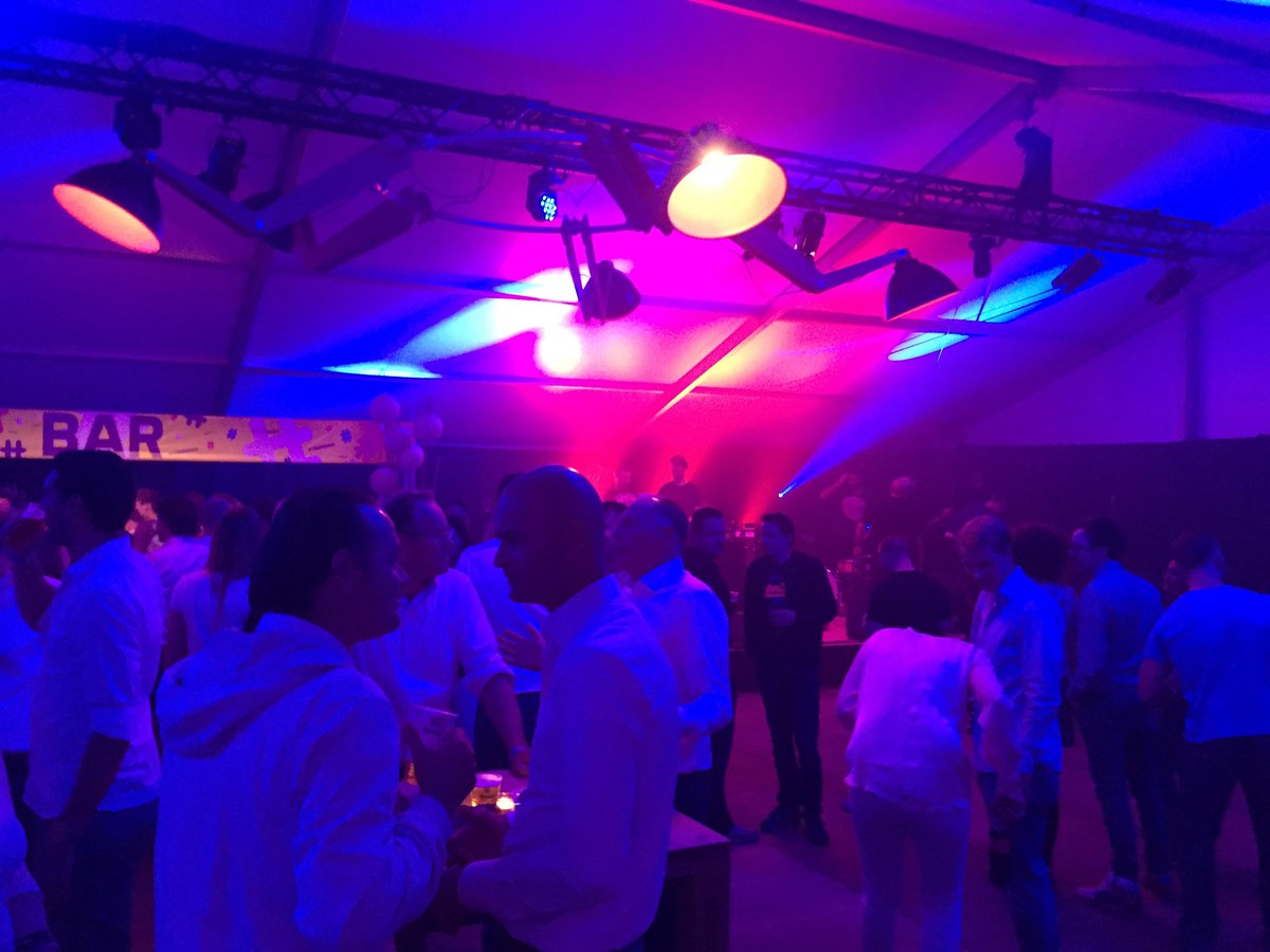 Gisteren geslaagd feestje "NOO Limits" van <a href="/NoordOnline/">NOO</a> op de <a href="/hollandwebweek/">Holland Webweek</a> #thwwg Was erg gezellig!