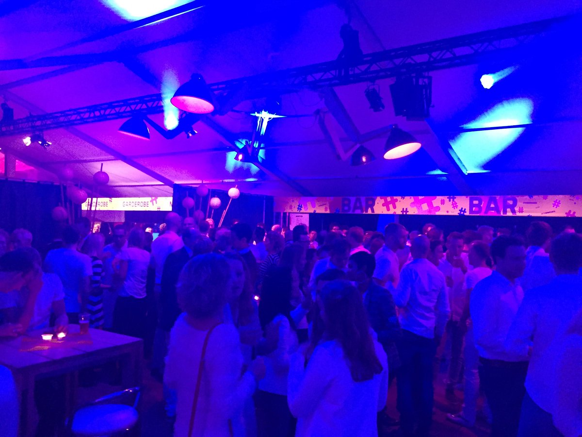 tjittef's tweet photo. Gisteren geslaagd feestje "NOO Limits" van @NoordOnline op de @hollandwebweek #thwwg Was erg gezellig! http://t.co/e0JdrEKmXj