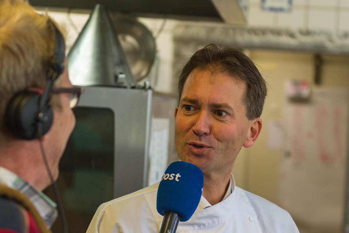 Zijn eerste stagedag in <a href="/DeHoltweijde/">LandgoedDeHoltweijde</a> en gelijk al op TV! <a href="/vanHijum/">Eddy van Hijum</a> heeft zich kranig geweerd! Een zinvolle ochtend!