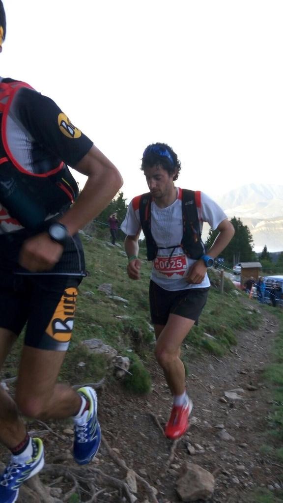 SportWearWeb's tweet photo. #ultrapirineu @kilianj http://t.co/LD2wnMvavE