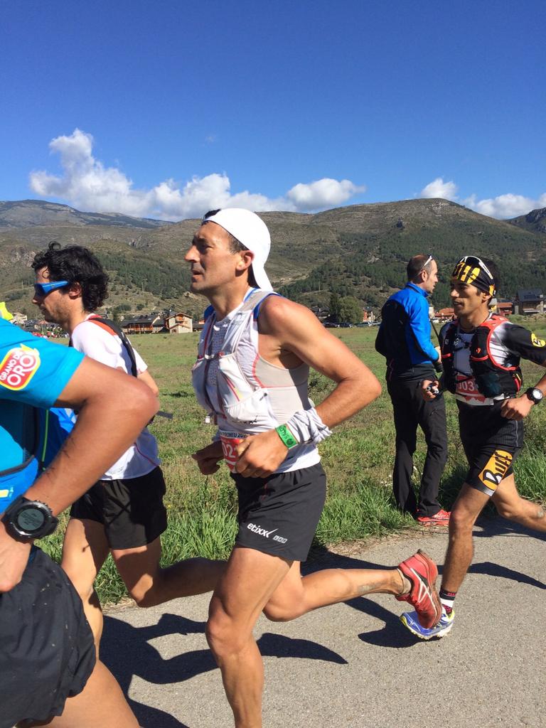 SportWearWeb's tweet photo. #ultrapirineu entrada bellver grup davant @kilianj http://t.co/5enPLzDweJ