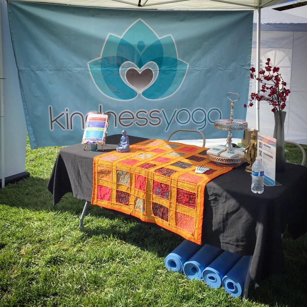 Kindness Yoga tweet media
