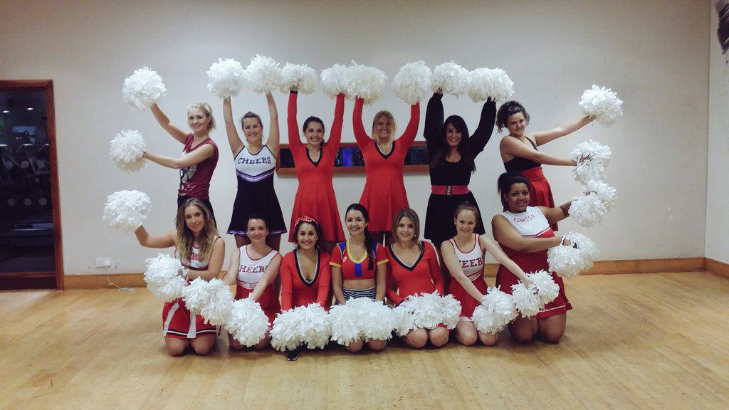 SimonaCheerCo's tweet photo. Beautiful #cheerleaders at Shirin's #hendo in #Oxford 😍 @CheerleadingCo @sarasheibani @daniellecurran1 @pearce_ruby http://t.co/jXn0kKPFda