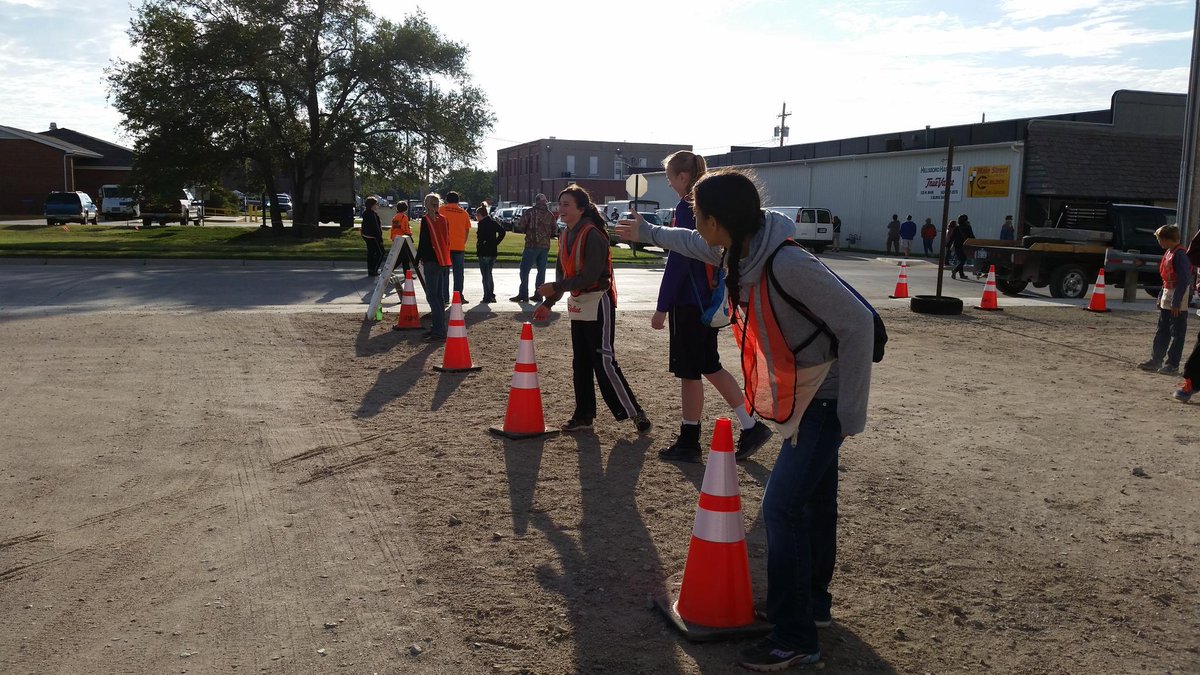StevePNoble's tweet image. #umyf working their parking lot this morning at the #Hillsboro #artsandcrafts #fair.