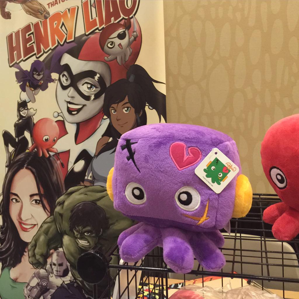 hank117's tweet photo. Come snatch up the @touhoucon exclusive purple #FranQ! Limited to 50pc. #anime #touhoucon #designertoys http://t.co/yjtDlK536A