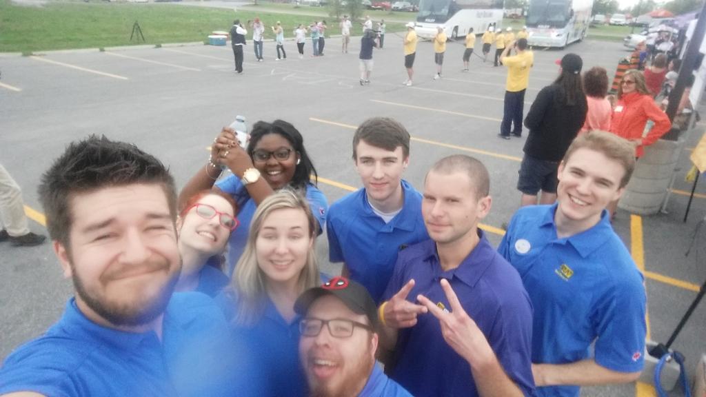 Nathan_Mills7's tweet photo. @BestBuyCanada Pull for kids was a great success at the belleville 989 store! #PullForKids #BestBuy #LungAssosiation http://t.co/CI4R1Ylcuf