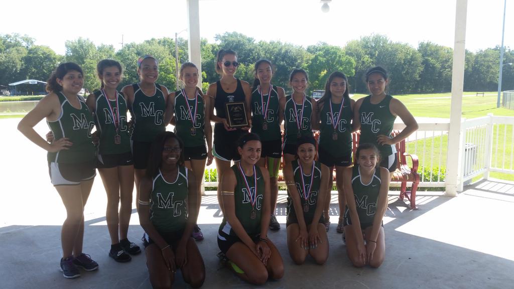 MaydeCreekXCTF's tweet photo. JV girls1st place at the #CaldwellInvitational!!! Way to compete! #maydecreekpride #mchsxc @ramnationdr http://t.co/180qWplxev