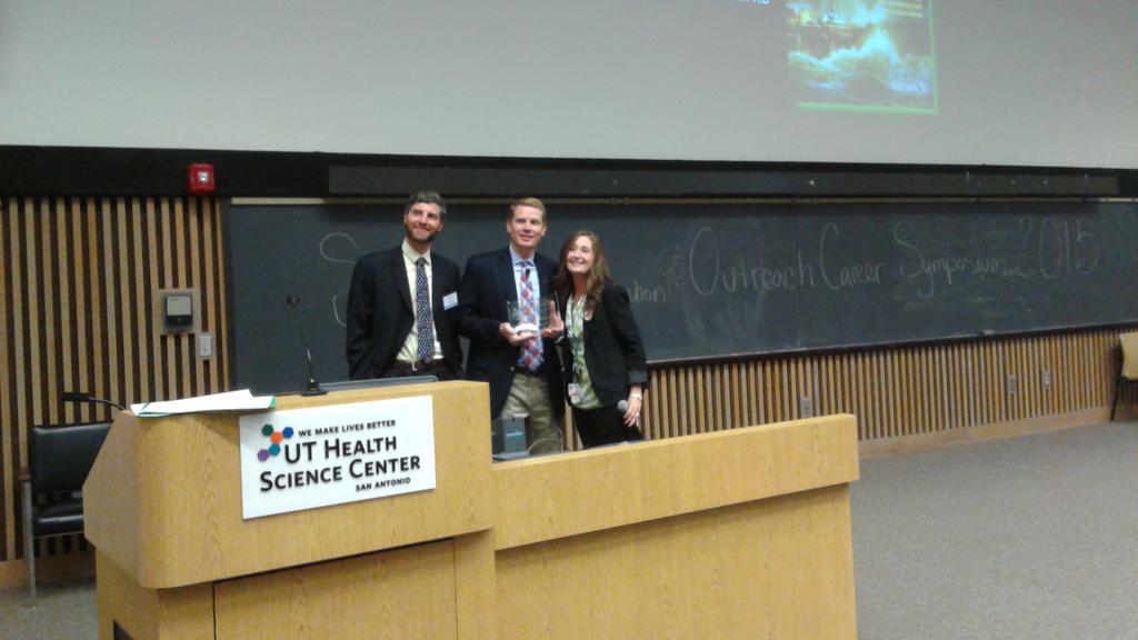 EmilyBoicePhD's tweet photo. Viva la evolution! We need a science revolution! @JLVernonPhD @TEvansMoore #scocs2015 http://t.co/VZinqiluvZ