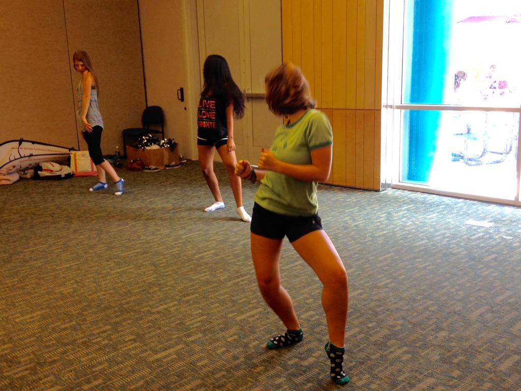 alicia_therese_'s tweet image. Sassy attitude at our #jazz workshop!! #SPARKconX @SPARKconner @dancesparkcon