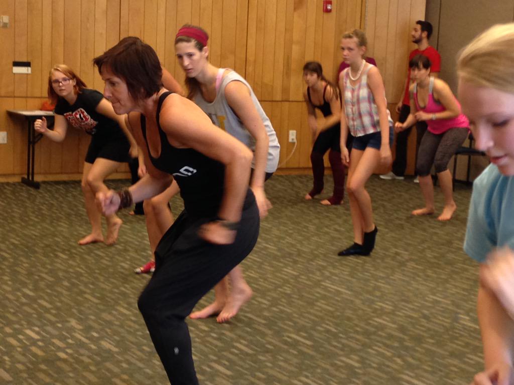 alicia_therese_'s tweet image. Sassy attitude at our #jazz workshop!! #SPARKconX @SPARKconner @dancesparkcon