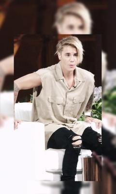 justinlovesben's tweet photo. Justin ekran kağıdı rt yaparak alın #EMABiggestFansJustinBieber http://t.co/qVKbS2PfFn