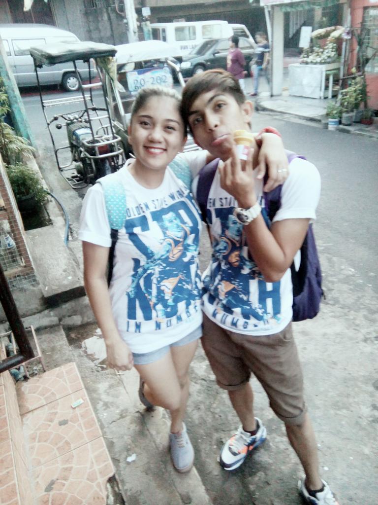 iamlaicaF's tweet photo. #Saturdate. http://t.co/zGZmtc3SDr