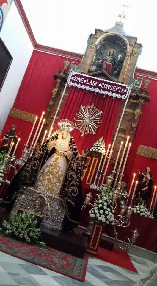 Así luce la Virgen de los Dolores de La Puebla en besamanos @MP7ElCorreo <a href="/LaPasionCTV/">Información Cofrade</a>