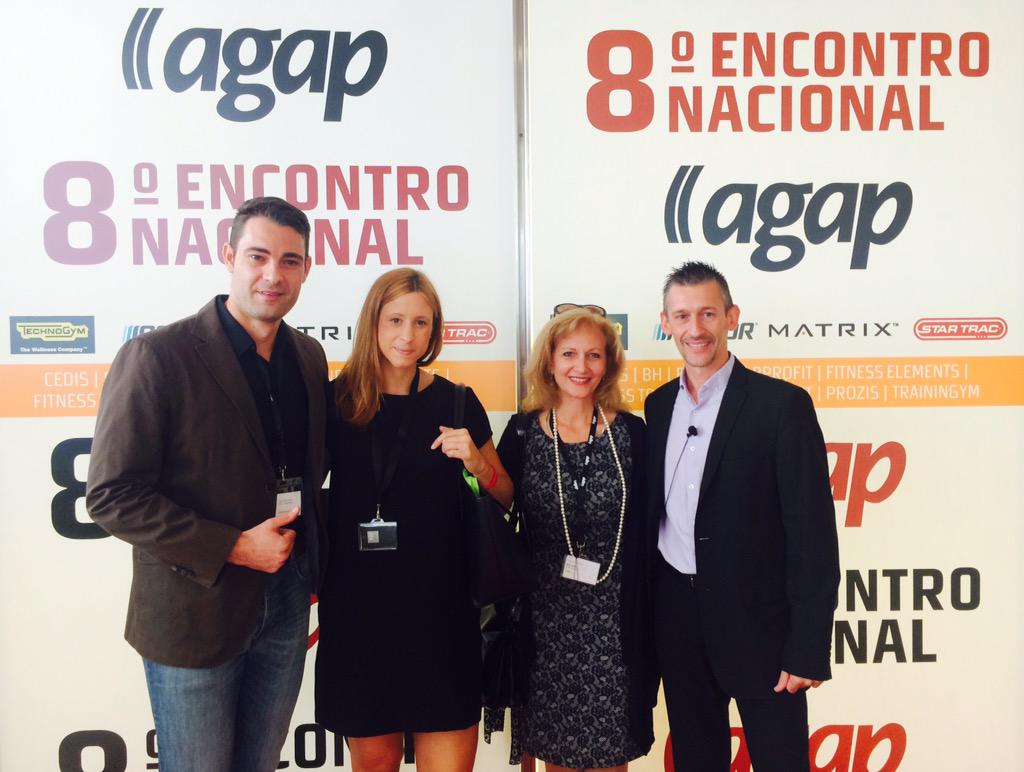 manelvalcarce's tweet photo. Representación española congreso AGAP Lisboa, por un sector fuerte y unido #congresoAgap http://t.co/EVOj45AAyA
