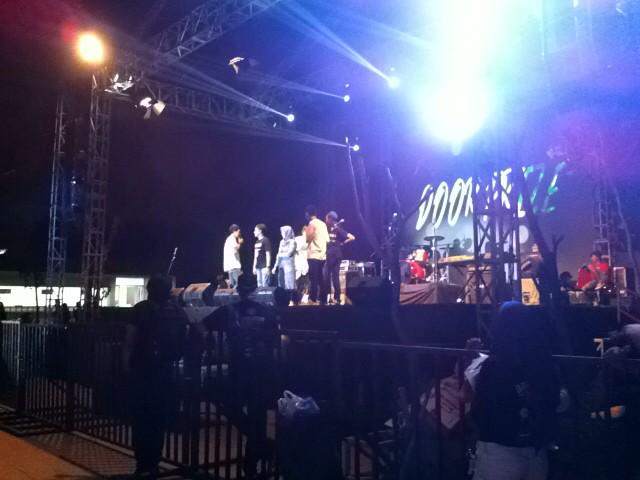 #diprolution2015 masih nyimpen gueststars mereka buat nemenin malam minggu kalian! Nunggu apa lagi? Langsung ke sini