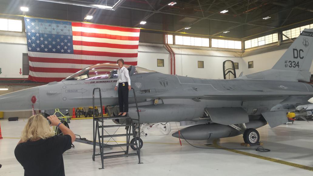 DrMarvinLJones's tweet photo. Honorary Commander Hill at the helm!
#USAF
#DCAirNationalGuard
#113thwing/ccps-ohthepossibilities
#greatairshowtoo http://t.co/PgIb1vpa4V