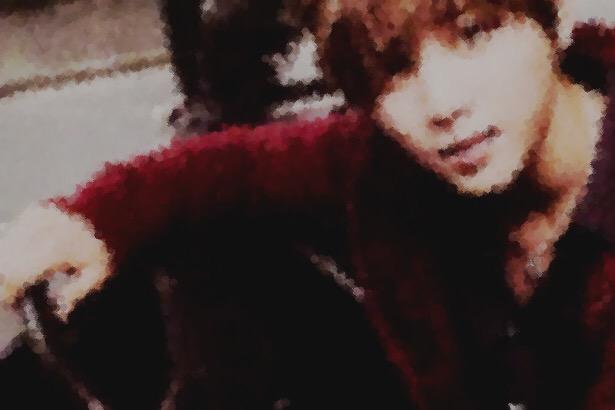 vll59's tweet photo. ◤◢

※

.

　　　　　　恋 は 為 る も の

××

　【R】
　　　 t w
　　　　　　〓〓
　　　　　　　　　【F】
　　　　　　　　　　　 l w

　　　　　　　　▼△
」

　　愛 は 育 む も の

※ http://t.co/QiaWi8rjCp